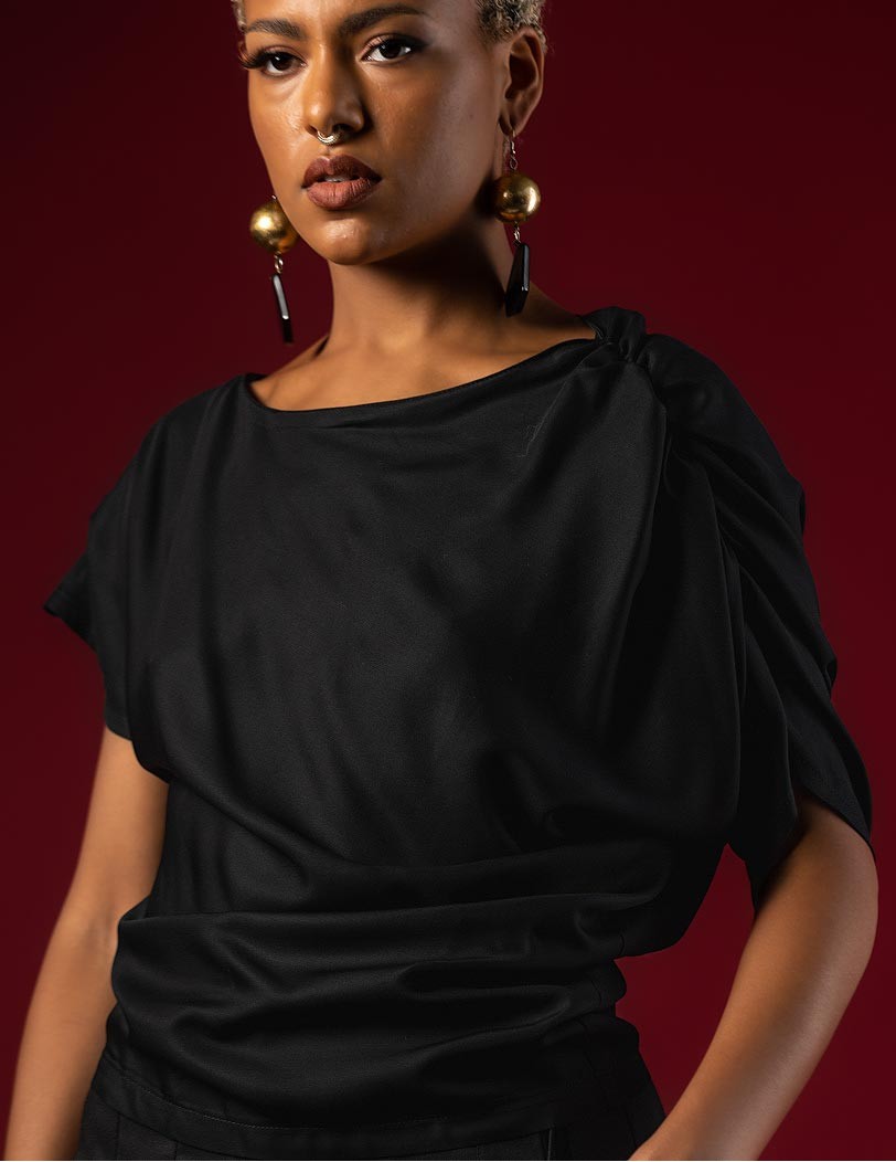 FW 011-2025 black Blouse with Back Zipper