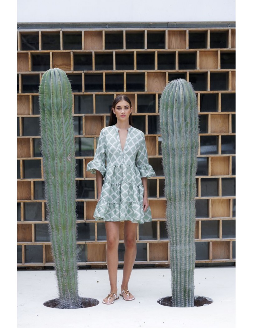 Spetses-142 Green Jacquard Dress with 3/4 Sleeves – Modern & Elegant